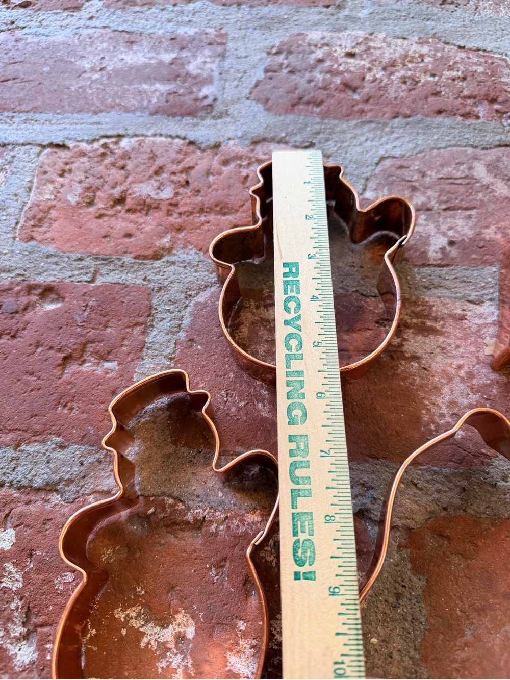 6 Piece vintage Festive Winter Holiday Copper Cookie Cutters by World Market. - Picture 8 of 16